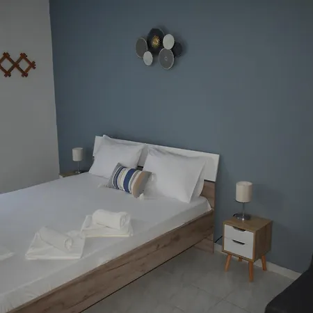 Elegant Maisonettes Elena *