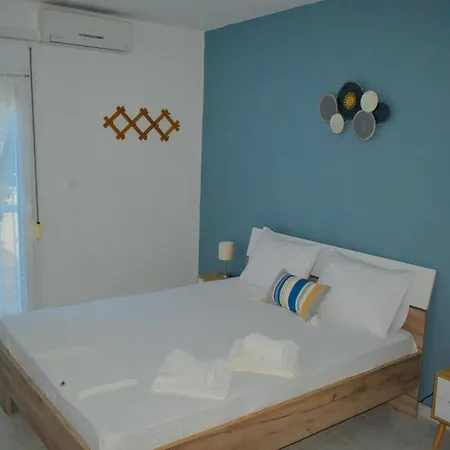 Elegant Maisonettes Elena Apartment