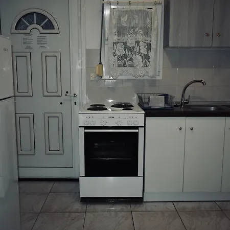 Elegant Maisonettes Elena * Nea Poteidaia