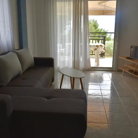 Elegant Maisonettes Elena Apartment *