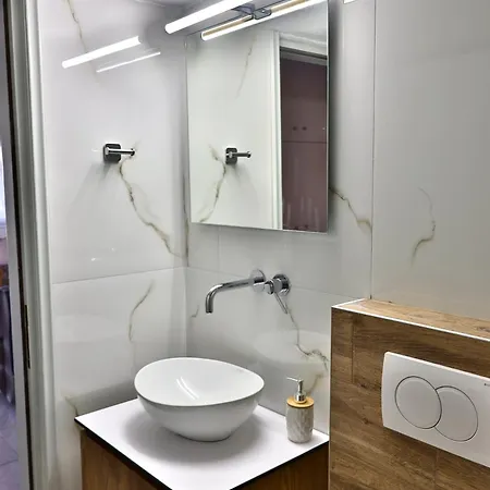 Elegant Maisonettes Elena