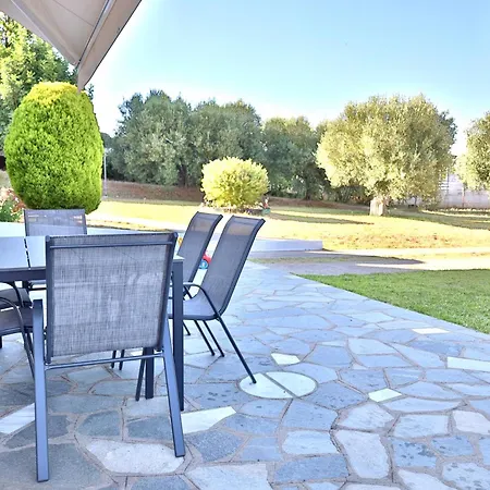 Apartment Elegant Maisonettes Elena