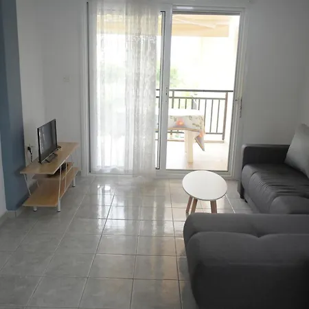 Apartment Elegant Maisonettes Elena *