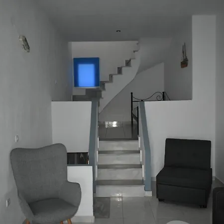 Elegant Maisonettes Elena * Nea Poteidaia