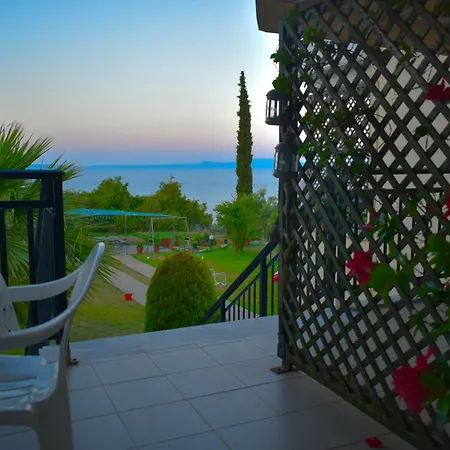 Apartment Elegant Maisonettes Elena
