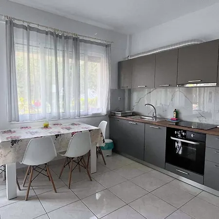 Elegant Maisonettes Elena Apartment Nea Poteidaia