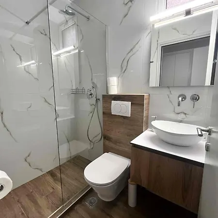 Apartament Elegant Maisonettes Elena *