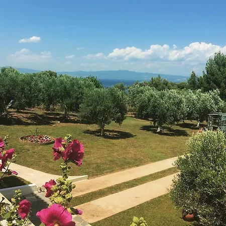 Apartament Elegant Maisonettes Elena Nea Poteidaia