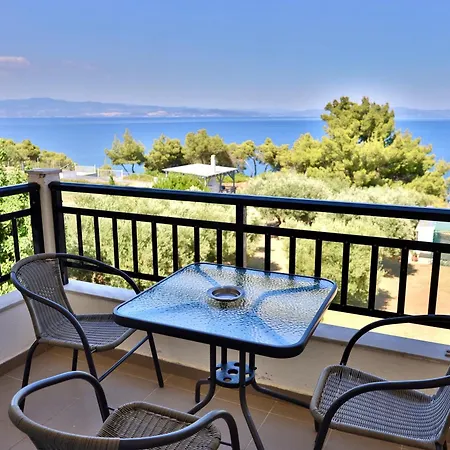 Elegant Maisonettes Elena * Nea Poteidaia